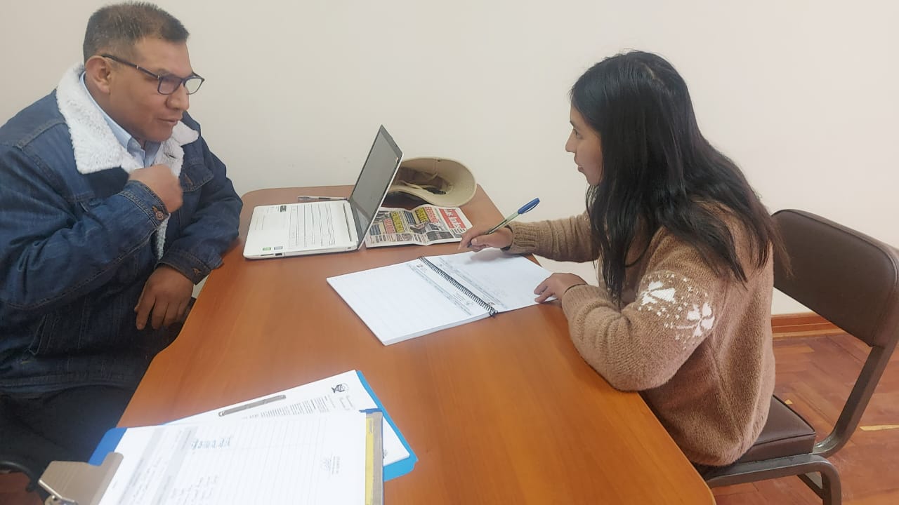 TUTORIA